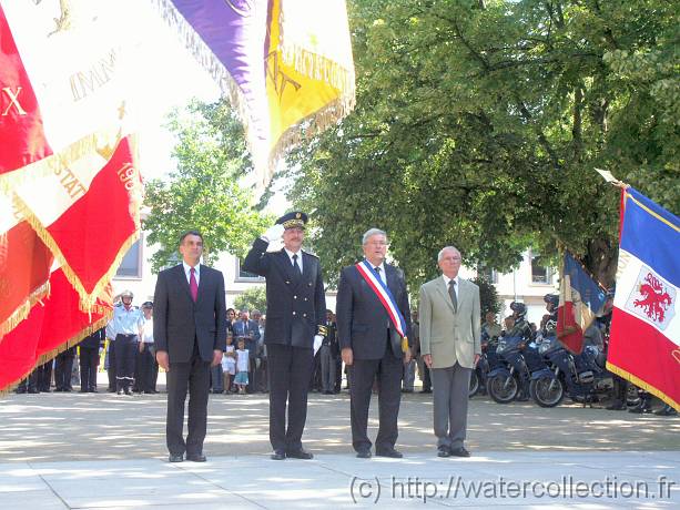 2007-07-14_11-17-46_Juillet_67,0mm_1_125_eme_DiMAGE A2 